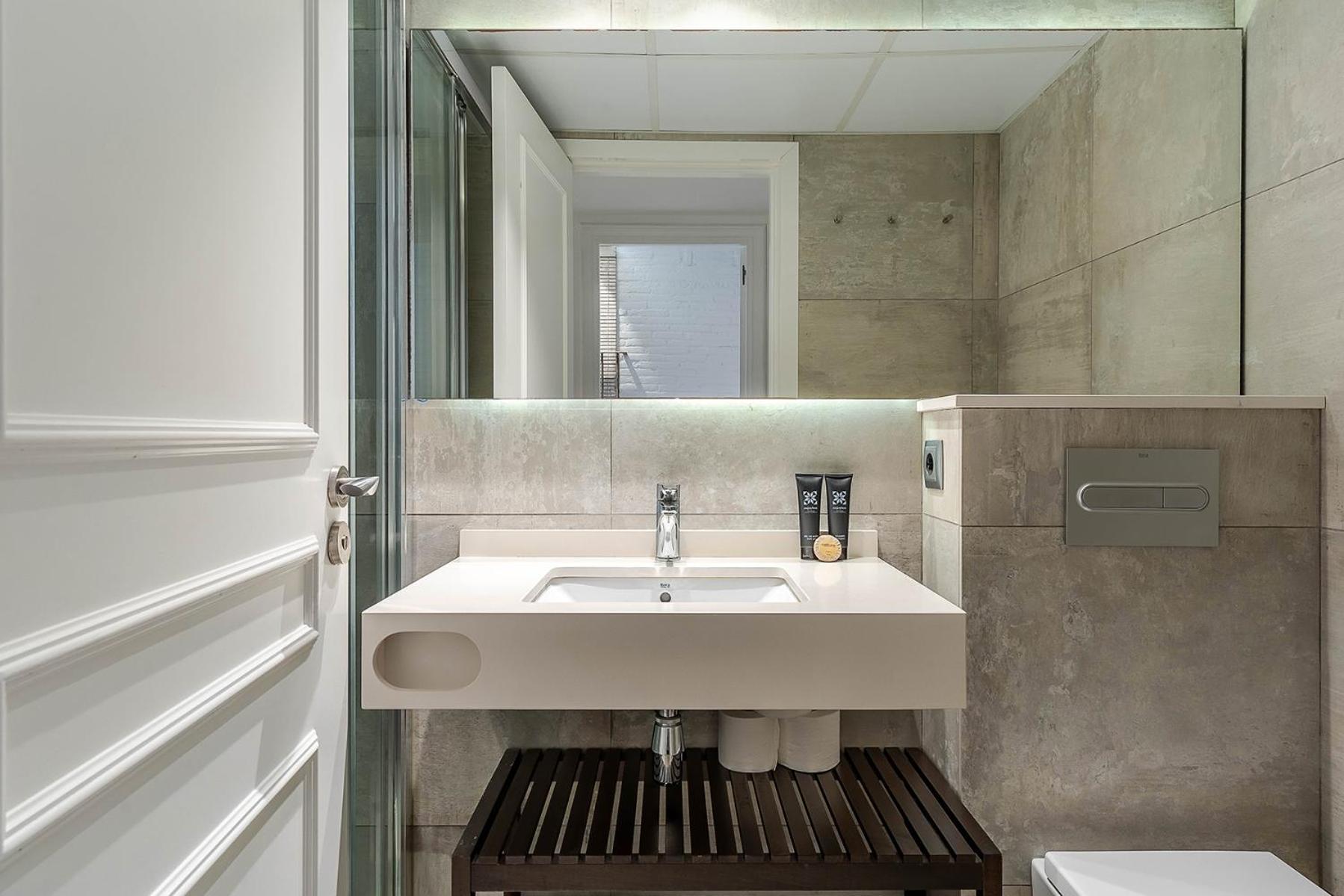 Enjoybcn Colon Apartments Barcelona Eksteriør bilde
